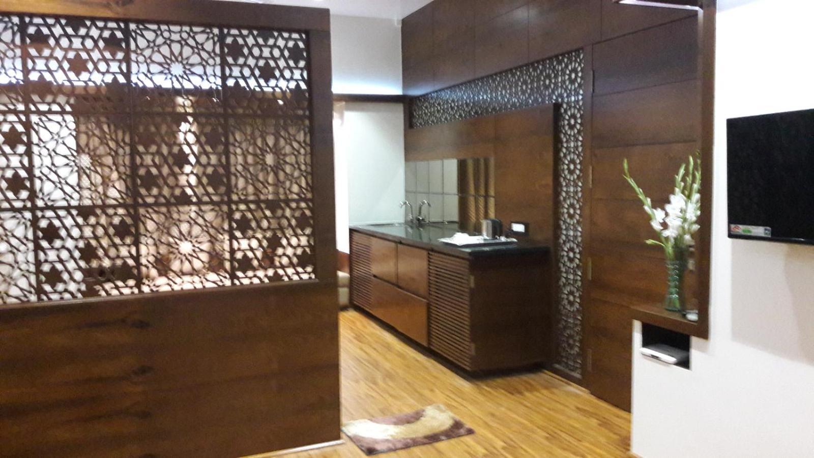 Hotel Samdareeya Pvt Ltd ジャバルプル エクステリア 写真
